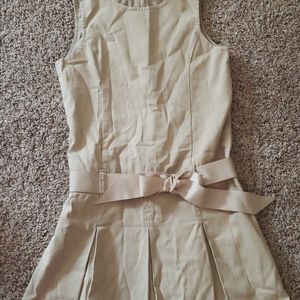 Girls children's place dress, pleated skirt